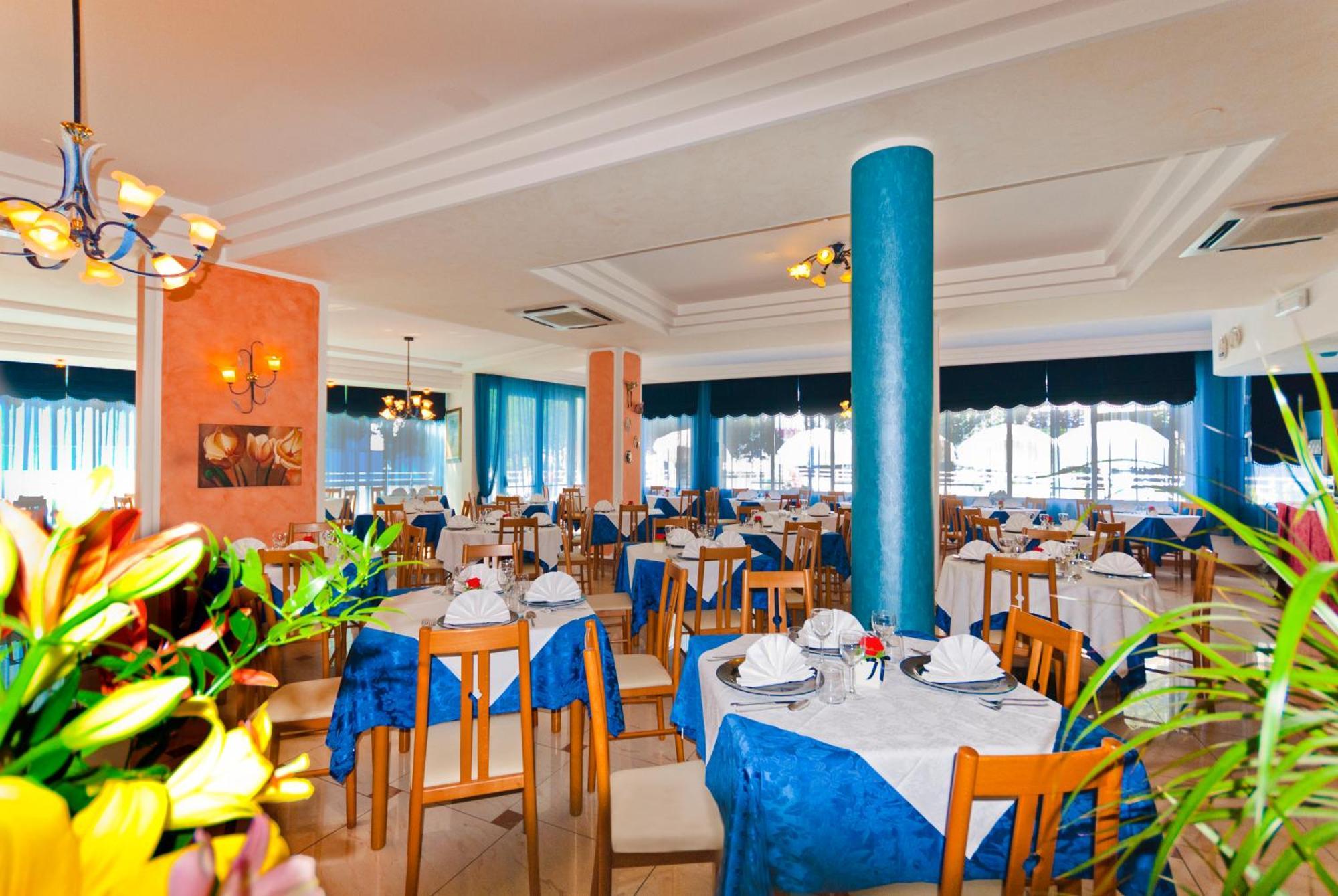 Hotel Gimm Bibione Eksteriør billede