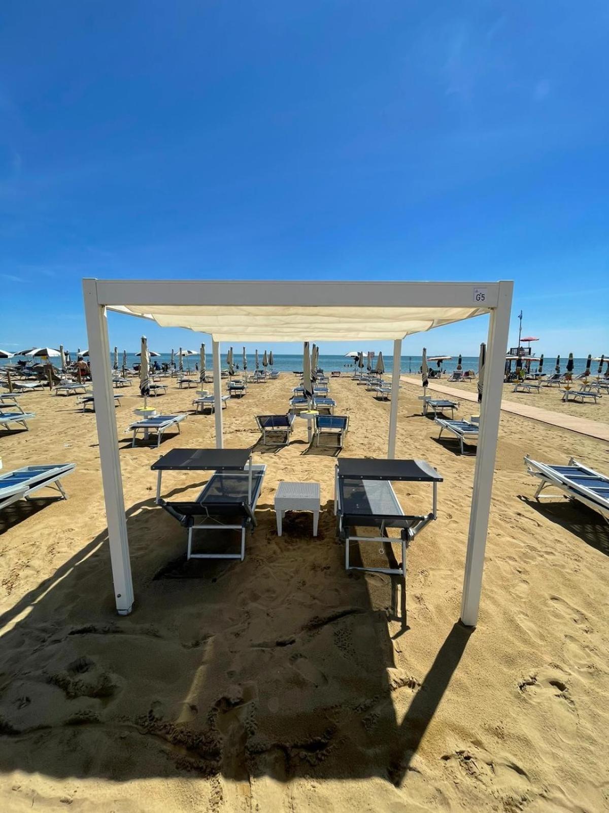 Hotel Gimm Bibione Eksteriør billede