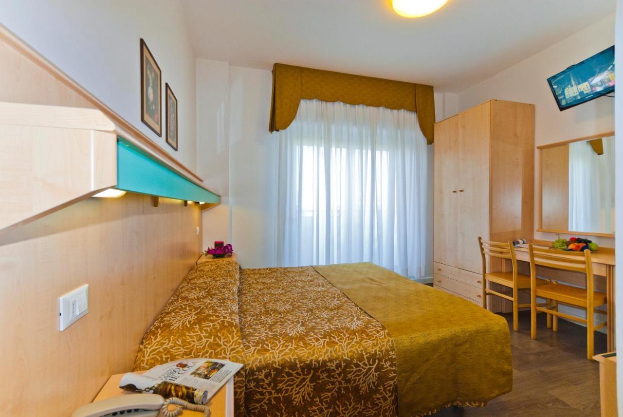 Hotel Gimm Bibione Værelse billede